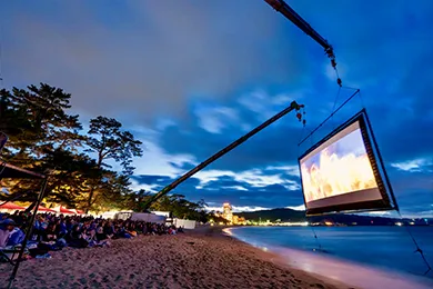淡路島の大浜海水浴場映画館